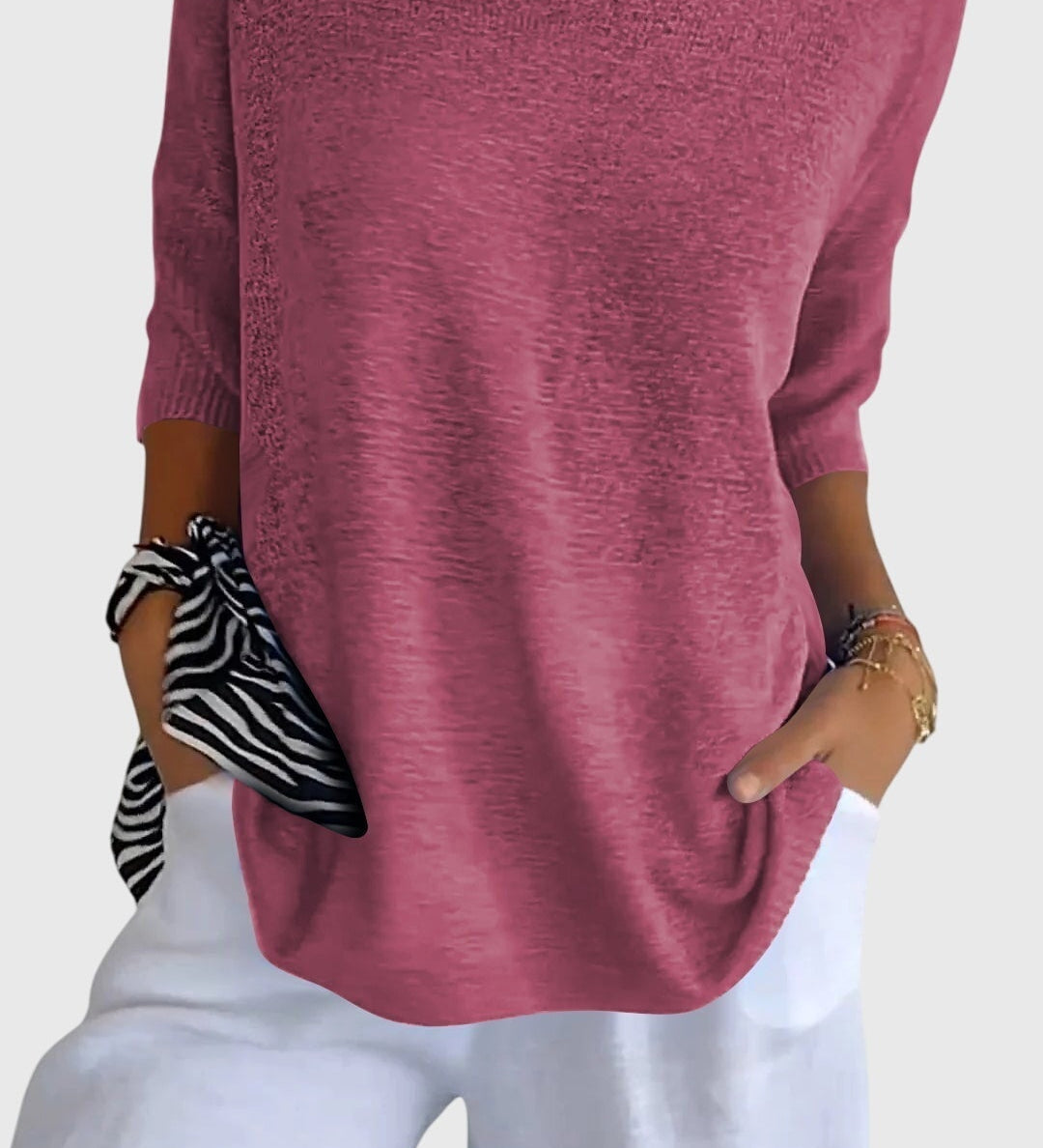 Cassandra™ | Elegantní top s V výstřihem