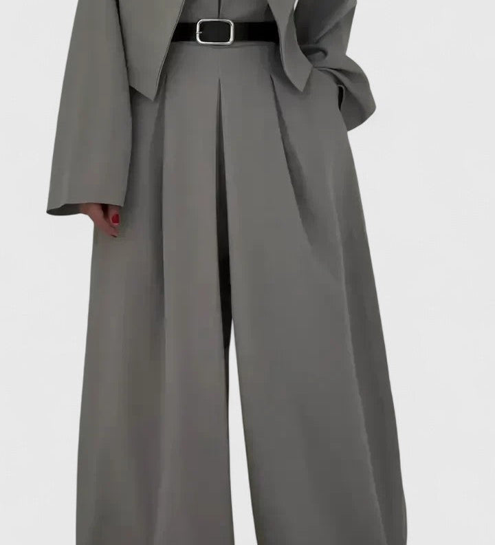 Anna | Elegantní overal se sakem