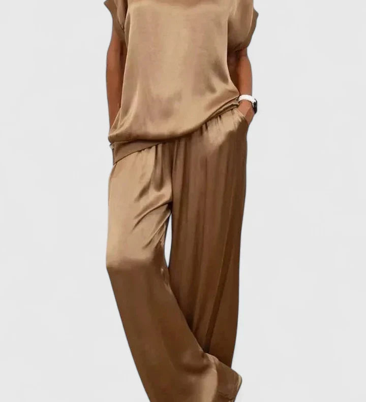 Jessykkah | Pohodlná dvoudílná souprava