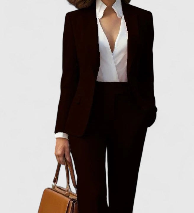 Eleonor | Elegantní dámský oblek