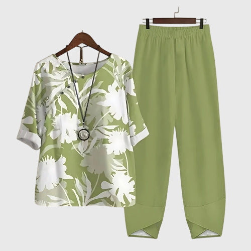 Alessia™ | Pohodlná dvoudílná souprava