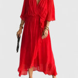 Nada | Elegantní šaty s V výstřihem